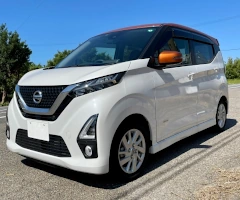 日産デイズの代車の写真